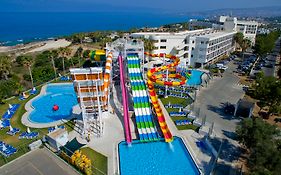 Laura Beach Hotel in Paphos